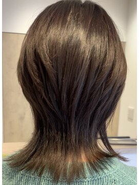 アズールサン 草加西口店(azule-sun) ウルフカット,グレージュカラー,イルミナ【草加】