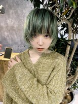 イコ(.ico)&nbsp;ショートカットショートヘアボブボブウルフネビージュワンレン