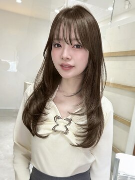 グロー 大宮(GLROW) レイヤーカット顔まわり前髪矯正オリーブベージュharuhi