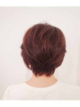 美容室 コーラル ミディアムショート