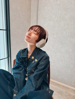 アソビ(Asobi)の写真/【カラ-が綺麗に見えるcut】毎日のスタイリングが楽しくなる♪前髪・顔周りも可愛くしたい方におすすめ◎