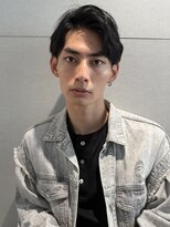 トリッカ シブヤ(TRICCA SHIBUYA)&nbsp;メンズカットパーマフェザーニュアンス毛流れセンターパート渋谷