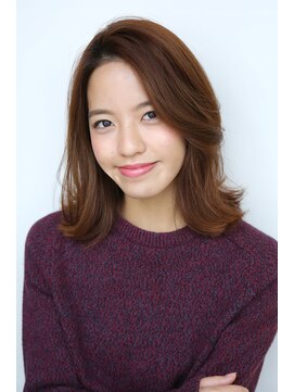 ヘアーズ ギュゼルバヤン(hair’s Guzel Bayan) ナチュラル外ハネボブ　マロンベージュ