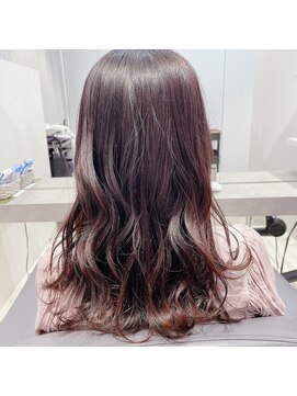 トランス(Trans) 髪質改善トリートメントでうるつやロングスタイル