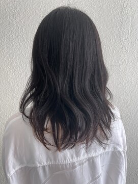 パリスパート2 毛先 平巻き風 ロングヘアアレンジ