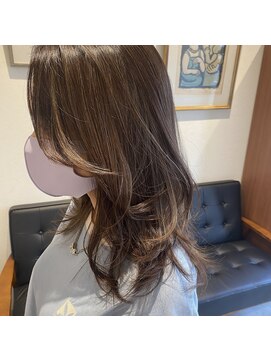 アルマヘアー(Alma hair by murasaki) ◎たっぷりハイライトのセミロングレイヤースタイル◎