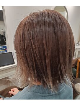 アークス(Ark'ss) 外ハネアッシュベージュ