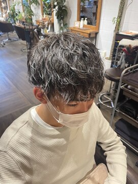 ヘアードレスビュー(hair dress V.I.E.W) 刈り上げマッシュ×ゆるふわツイストスパイラル