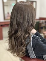 ヘアークリアー 春日部&nbsp;巻いてかわいいグレージュカラー/透明感抜群◎/うる艶カラー