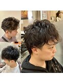 10代20代30代ツーブロックマッシュスパイラルパーマ