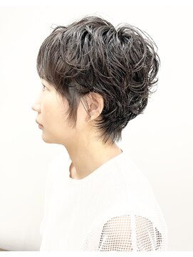 モリオフロムロンドン 松戸店(Morio from London) 【松戸 藤原】マッシュショートパーマ黒髪