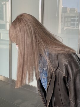 ビューズ(VIEWS) ホワイトベージュ/ミルクティーベージュ/バイカルテ/表参道