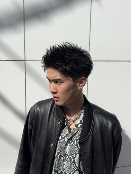ザ クロー(THE CROW)の写真/【メンズ専門店】似合わせ技術×再現性の高いメンズカット◆簡単セットでこなれ感を演出するパーマが人気◎