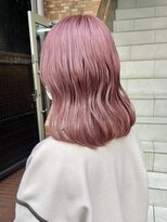 テトラ バイ ネオリーブ 横浜西口店(tetra by neolive)&nbsp;ピンクベージュ ハイトーン 暖色カラー 切りっぱなしボブ 横浜★