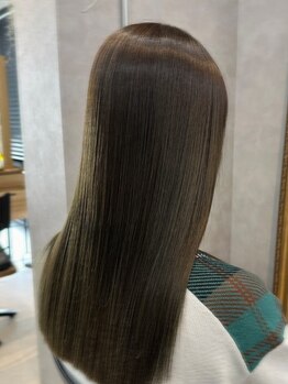 ポワントドゥピエ(pointes de pieds)の写真/「髪が変わると気分まで変わる」そんな体験を。エイジングケアも同時に叶うから、大人女性にもおすすめ◎