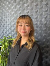 ヘアサロンアンドカフェ エイチプラス(H plus) 吉田あかり アイリスト