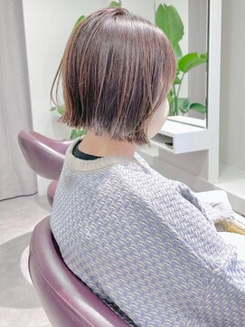 レラート デザイン コスタ 浦和(Relato DESIGN COSTA) 切りっぱなし外ハネボブ