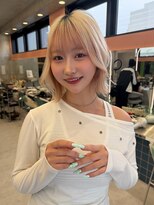 ロンドルーチェ 心斎橋(Lond luce)&nbsp;ワンホンレイヤー×ミルクティーブロンド［髪質改善/縮毛矯正］