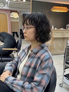 キビト(kibito) ボブパーマオン眉パーマ新宿若松河田曙橋20代30代40代
