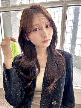 ミリア(MILIA) 20代30代40代大人女子レイヤーカット