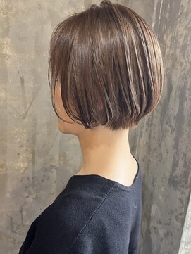 フルアヘッド(FULL A HEAD) 大人女性に人気/ハイライト/ショートボブ