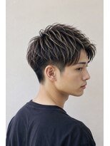 ウル(ulu)&nbsp;名東区　メンズヘア　カット　メンズ白髪ぼかし　ハイライト