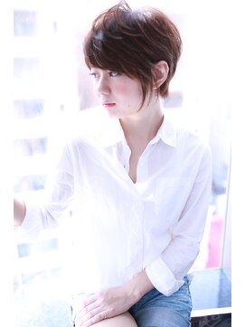 シーラス バイクラウドゼロ(Cirrus by Cloud zero) 大人かわいい小顔ショート【Cirrus by Cloud zero】