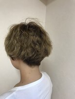 ヘアーファイナリー ジャンクス(Hair finery Janx) 個性的なショートのパーマスタイル