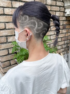 Roijir 山岸 スキンフェード女子 刈り上げ女子 ドラケンヘア L ロイジー Roijir のヘアカタログ ホットペッパービューティー