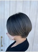 ショートボブ×オリーブアッシュ