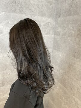 ブルーアンドカンパニー(BLUE&Co.) ダークグレー