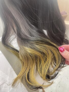 リル(re'll) 《花屋併設》インナーきつねカラー 酸性ストレート/ヘアセット