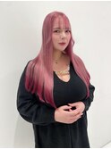 10代20代ロングスタイルホワイトピンク裾カラー顔まわりレイヤー