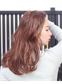 緩やかなウエーブで洗練された大人女性（サイド）
