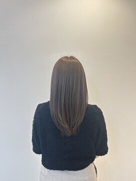 カラ(Cara) グレージュセミロング♪