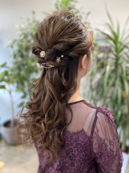 バグース 平塚(BAGUS)の写真/結婚式・卒業式・特別な日のヘアセットから普段のヘアセットまで《BAGUS》におまかせ！セットのご相談も◎