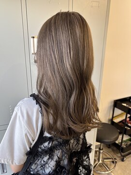 ミリ 久留米(miri..) グレージュ/ブリーチ/yukina