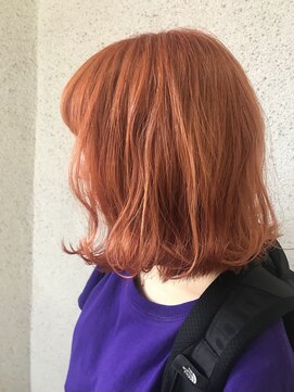 キャロットオレンジ