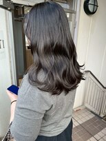 ミア(mia)&nbsp;大人シアーベージュミニウルフボブミディアムレイヤー