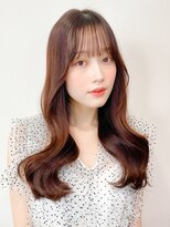 レア 表参道(L'ea)&nbsp;・大人ガーリーダークアッシュミディアムレイヤー似合わせカット