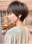 黒髪オリーブグレー小顔大人ショートボブ明るい白髪染め
