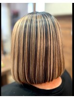 美容室ココ(COCO)&nbsp;ショートボブ/美髪スタイル/髪質改善/縮毛矯正/トリートメント