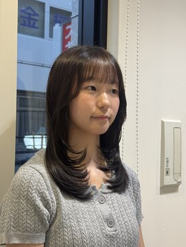 ニューヨークニューヨーク 阪急高槻店(NYNY) 顎下レイヤーカット/オリーブブラウン/ハッシュカット