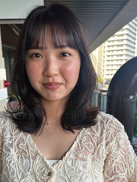 フィルム(FiLMs) ナチュラルミディアム/ゆるふわレイヤーカット