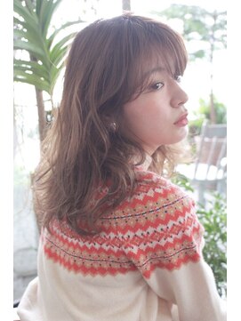 ベル 銀座並木通り店(Belle) 揺らぐパーマ　モテミディ