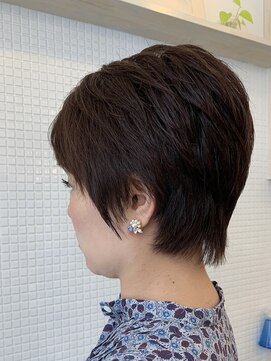 ジェニュイン(GENUINE) ショート