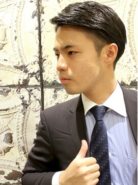 ヨシザワインク プレミアム 横浜 桜木町店(YOSHIZAWA Inc. PREMIUM) 【ヨシザワ横浜】20代30代ビジネスツーブロック七三刈り上げ