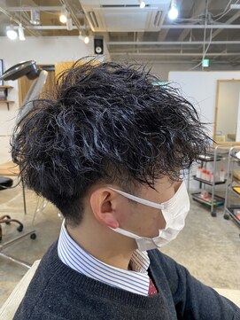 エルオム(EL.HOMME) ツイストスパイラルパーマ