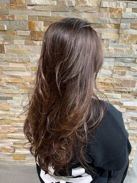 ブロー(bro) 韓国風ゆる巻きスタイル