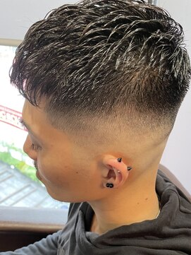 ヒロギンザ 横浜店(HIRO GINZA) アイロンパーマ×スキンフェード